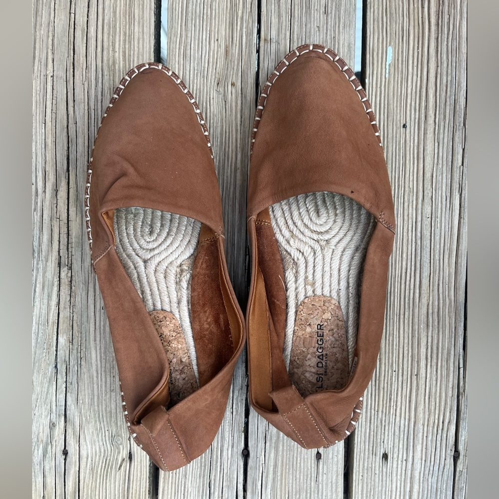 Kelsi Dagger Leather Flat